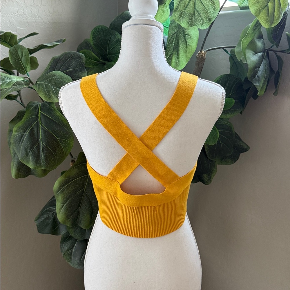 Yellow Ribbed Knit Crop Top - Picture 2 of 2